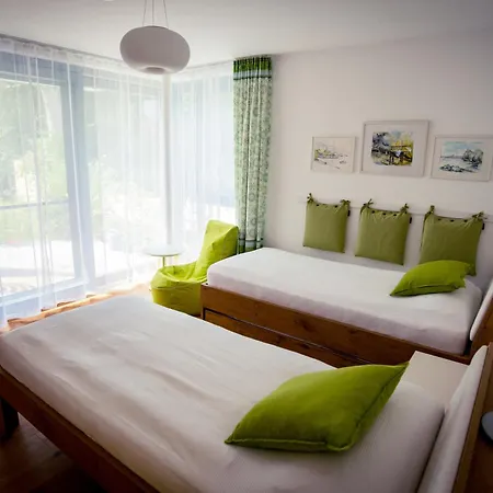 Apartment Seeufer
